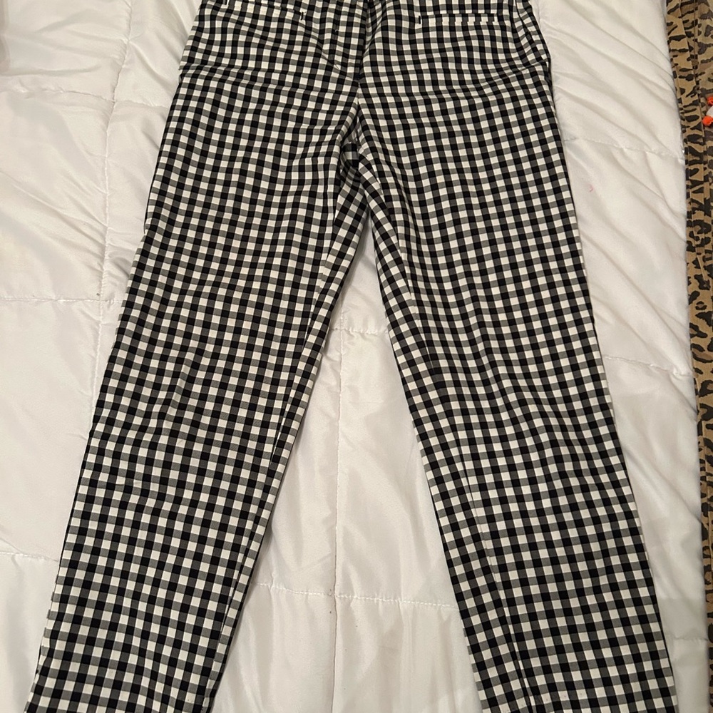 Ann Taylor Black and White Gingham Cropped Pants
